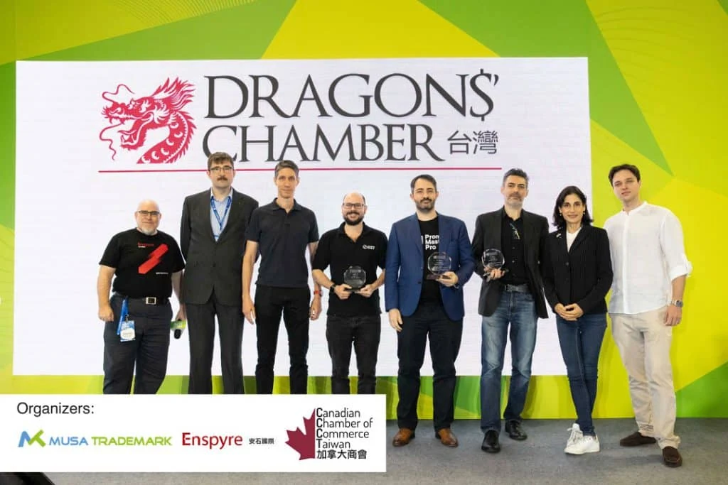 IIST team with Dragons’ Chamber organizers and judges at the 2025 competition awards.